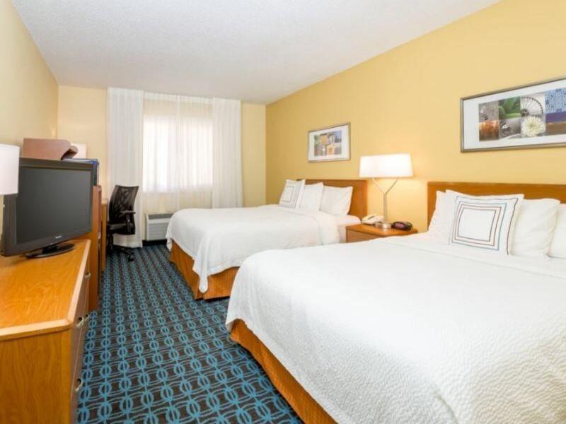 Baymont By Wyndham Tulsa Hotel Екстериор снимка