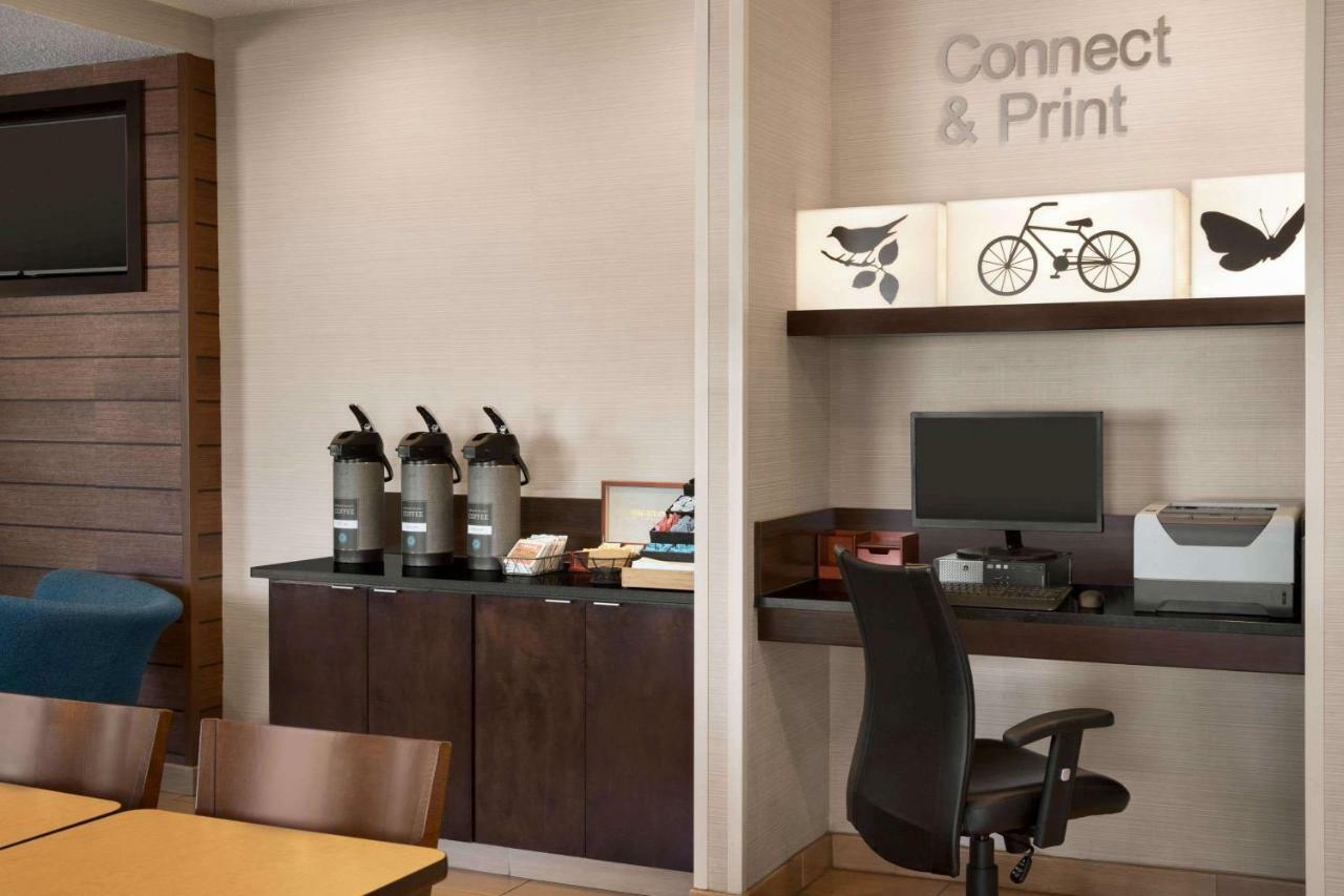 Baymont By Wyndham Tulsa Hotel Екстериор снимка