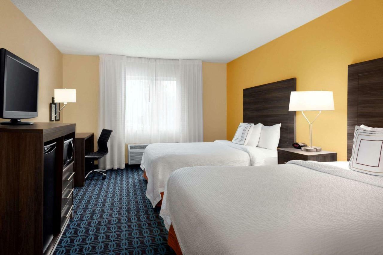 Baymont By Wyndham Tulsa Hotel Екстериор снимка